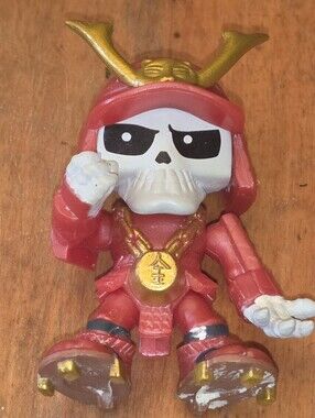 Moose Treasure X Gold Blade Figure Warrior Skeleton Samurai Hold Horns HTF